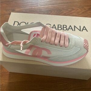 Dolce & Gabbana Pink Sneakers with Retro Sporty Design